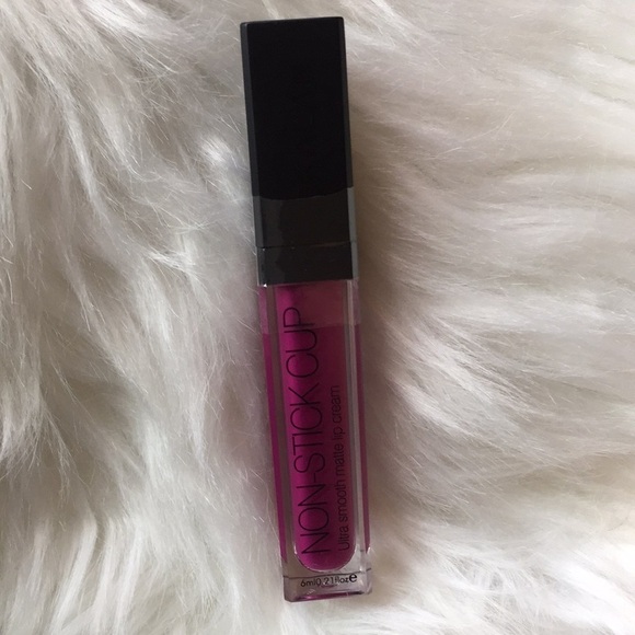 OKALAN Non-Stick Cup Matte Lip Cream - Picture 2 of 6